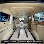 ปูพื้นลามิเนต ลายไม้แท้ สั่งทำเข้าsetกับคอนโซลเตี้ย