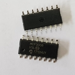 MCP3008-I/SL : A/D Converters 10Bit,8 Channel