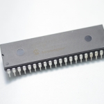 DSPIC30F4011-30I/P : Microcontroller DSPIC30F