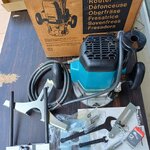 MAKITA เร้าเตอร์ไฟฟ้า / เครื่องเซาะร่องไม้ 1/2" รุ่น 3612 ELECTRIC ROUTER