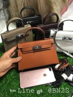 กระเป๋าถือ งานหนังเกรดพรีเมียม ปั๊ม รุ่น Kelly 8 นิ้ว