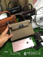 กระเป๋าถือ งานหนังเกรดพรีเมียม ปั๊ม รุ่น Kelly 8 นิ้ว