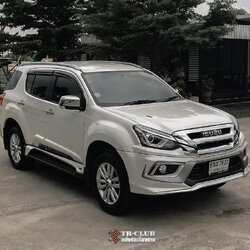 ชุดแต่งสเกิร์ตรอบคัน AMOTRIZ V1 MU-X 2017-2019