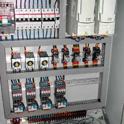 ตู้ไซด์ สั่งทำ ใช้ (ABB AC Inverter Drive ACS355 0.55kW 400V 3ph Solar Pump ) ควบคุมระบบเครื่องจักรอุตสาหกรรม (อุปกรณ์ไฟฟ้า Control Switch, CIRCUIT BREAKER (ABB), MCB (ABB), TIMER (WIP), Relay (OMRON), CONTACTOR (ABB), Photoelectric Sensors (OMRON)..,