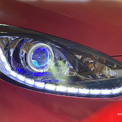 อัพเกรดไฟหน้า MAZDA2 2010