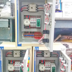 ตู้คอนโทรล สตาร์ทตรงมีคุมเฟสกันไฟตกไฟเกิน 3P (อุปกรณ์ WALL MOUNTING CABINET (KJL) Control Switch, PHASE PROTECTOR (PRIMUS), MOLD CASE CIRCUIT BREAKER (MITSUBISHI), Miniature Circuit Breaker (ABB), MAGNETIC CONTACTOR (MITSUBISHI)