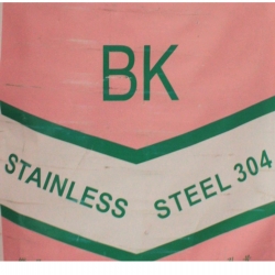 ตาข่ายแสตนเลสตาสี่เหลี่ยมความสูง90ซม.ยาว30เมตรทำจากลวดแสตนเลสเกรด304