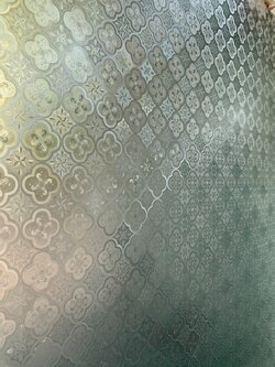 PVC สุญญากาศติดกระจก "ลายดอกพิกุลแบบใส" ขนาดหน้ากว้าง 90cm x 1m (สั่งมากกว่า 1m ตัดยาวต่อเนื่อง)