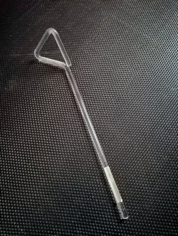 แท่งแก้วเขี่ยเชื้อสามเหลี่ยม