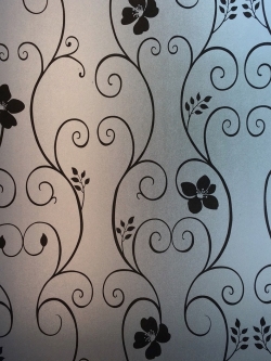 PVC สูญญากาศติดกระจก "Black Flower Curve" หน้ากว้าง 90 cm x 100cm (สั่งมากกว่า 1m ตัดยาวต่อเนื่อง)