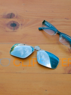 คลิปออนกันแดด Clipsster รุ่น Trapster เลนส์เงินปรอท