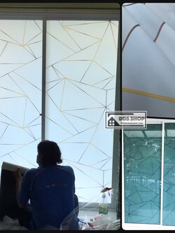 ขนาด 90cmx100cm: PVC สุญญากาศติดกระจก "ฝ้าขาวขุ่นคาดเส้นสีทอง" (สั่งมากกว่า 1m ตัดต่อเนื่องให้)