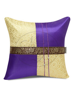 หมอนอิงเทพกุชร สีม่วงลูกหว้า