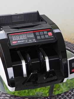 Uni-SMART เครื่องนับธนบัตร เครื่องนับเงิน เครื่องนับแบงค์ ตรวจธนบัตรปลอม US-2750