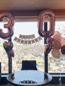 40นิ้ว2ตัว+ลอย20ใบ+ธง