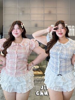 J152 เสื้อสาวอวบ คอบัวแต่งลูกไม้ แขนตุ๊กตา มีเชือกพูกหลัง ฟ้า ชมพู อกได้ถึง48นิ้ว หน้าผ้า50นิ้ว