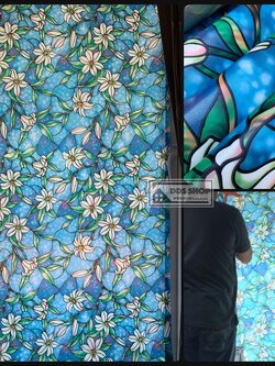 PVC สูญญากาศติดกระจก "Blue flower" หน้ากว้าง 90 cm x 100cm (สังมากกว่า 1m ตัดยาวต่อเนื่อง)