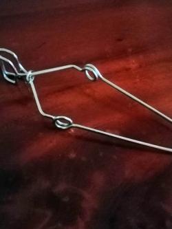 ที่จับหลอดทดลองแบบลวดชุบโลหะ