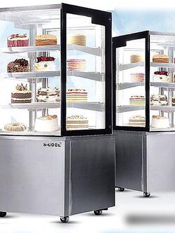 ตู้โชว์เค้ก แบบเหลี่ยม ขนาด 90 cm