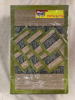 ที่รองจานและที่รองแก้วเสื่อกก สีเขียวขี้ม้า