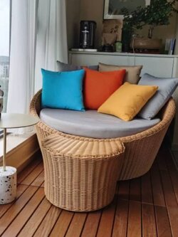 Daybed with side table