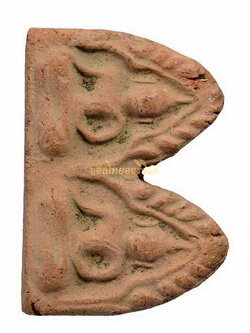 พระขุนแผนพลายคู่หน้ายักษ์ พิมพ์เล็ก หลวงพ่อมุ่ย วัดดอนไร่ รุ่นปลัดทวี ปี2490 เนื้อดิน สุพรรณ 63040851