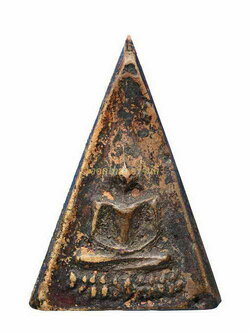 +พระสมาธิ พิมพ์สามเหลี่ยม หลวงพ่อหอม วัดบางเตยกลาง เนื้อดิน ปทุมธานี 63061097