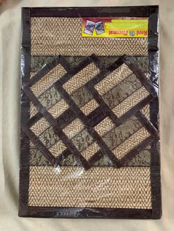 ที่รองจานและที่รองแก้วเสื่อกกสีน้ำตาลไหม้