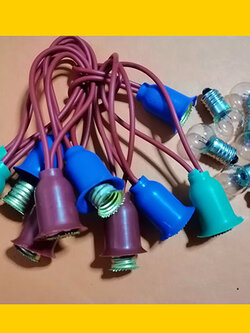 หลอด6โวลล์พร้อมขั้วสายไฟ