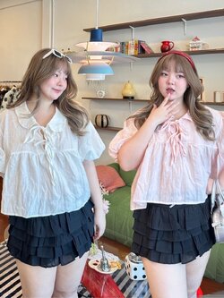 J184 เสื้อสาวอวบ คอบัว ผูกโบว์หน้า ขาว ชมพู อกได้ถึง48นิ้ว หน้าผ้า50นิ้ว