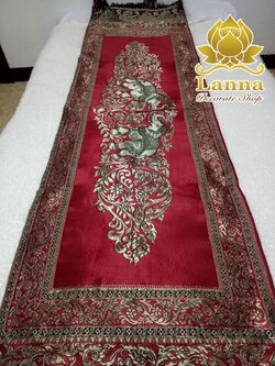 ผ้าคาดเตียงลายช้างคชสาร สีแดง