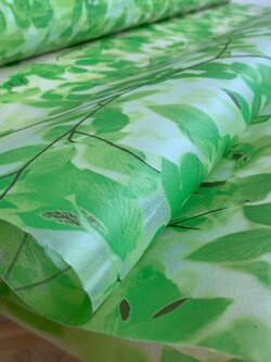 T-Series สติ๊กเกอร์ติดกระจกแบบมีกาวในตัว "Green Branch" ความสูง 90 cm x 1m (สั่งมากกว่า 1m ตัดยาวต่อเนื่อง)