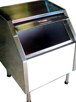 ถังเก็บน้ำแข็ง ตู้น้ำแข็ง แบบสแตนเลส เกรด 304 ขนาด 60x60 สูง 80 ซม. รุ่นหน้าเฉียง