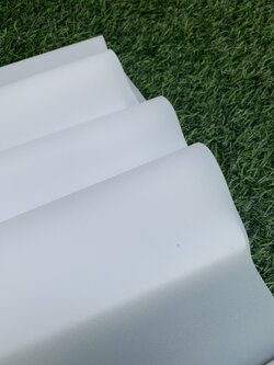 --หมดชั่วคราว-- ฟิล์มติดกระจก "สุญญากาศติดกระจกฝ้าขาว White Frost Static Film" หน้ากว้าง 90 cm