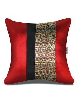 หมอนอิงนิวบาหลี สีแดงดินแดงตัด