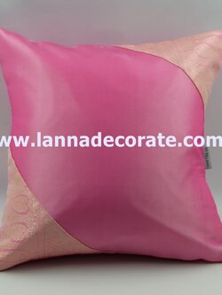 หมอนรับไหว้บ่าวสาว สีชมพูอ่อน