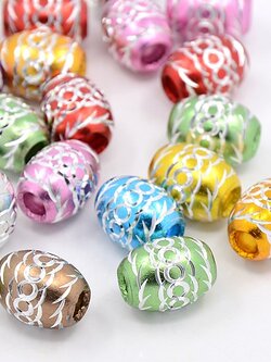 ลูกปัดยุโรปรูใหญ่อลูมิเนียมแกะลายเงินทรงรี ขนาด 16x13mm คละสี 20 เม็ด