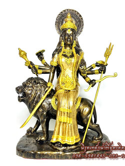 พระแม่ทุรคา พระแม่ทุรกา พระแม่อุมาเทวี แร่เหล็กน้ำพี้ สีน้ำตาลโบราณแต่งองค์ทรงเครื่องทอง สูง 12 นิ้ว มีพร้อมส่ง รับประกันการขนส่ง