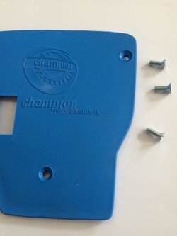 แผ่นหน้าหัวเครื่อง พร้อมน็อตยึด