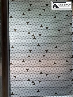 Size 90cmx100cm : PVC สุญญากาศติดกระจก "ฝ้าขุ่นตารางสามเหลี่ยม" (สั่งมากกว่า 1m ตัดต่อเนื่องให้)
