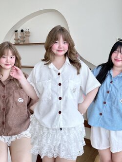 J103 เสื้อเชิ้ต สาวอวบ ผ้าลูกฟูก อกได้ถึง 50 นิ้ว (หน้าผ้า52นิ้ว) ชาว ฟ้า น้ำตาล อก50นิ้ว
