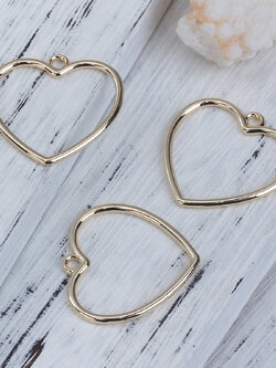 จี้ือัลลอยด์รูปหัวใจสีทอง ขนาด 25 x 25 มม. แพ็ค 5 ชิ้น