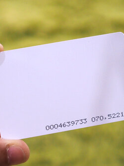 บัตรคีย์การ์ด RFID Proximity card 125KHz แบบบาง บัตรพลาสติกขาว PVC card ชนิดอ่านอย่างเดียว ขนาด 0.8 mm. จำนวน 100 ใบ