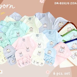 Set เตรียมคลอดชุดแขนสั้น ขาสั้น งานกระดุมหน้า แรกเกิด-3M (ลายเปลี่ยนตามล็อตผลิต)