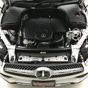 เคลือบแก้วรถยนต์ เคลือบเซรามิก 10H Super Gloss เกรดพรีเมียม Benz GLC 220d เงา4K