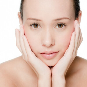 ครีมบำรุงหน้า-เซรั่ม-โลชั่น