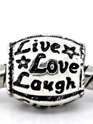 ลูกปัดเงินยุโรป antique รูใหญ่ สลักคำว่า Live Love Laugh ขนาด 10x10mm 2 เม็ด