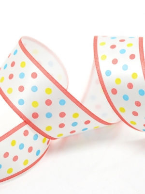 ริบบิ้นผ้าซาตินสีขาวลายจุด กว้าง 1 นิ้ว ยาว 5 หลา