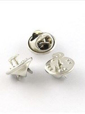 เข็มกลัดติดเนคไท/ปกเสื้อ วัสดุเหล็ก สีเงิน ขนาด ถาด 4.5mm x12mm หมุดขนาด 1 มม. จำนวน 500 เซต (พรีออเดอร์ ส่งสินค้า 7-15 วันหลังชำระเงิน)