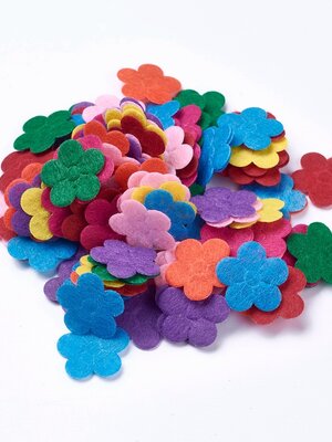 ดอกไม้ตกแต่ง ผ้าสักหลาด ขนาด 19-20 มม. หนา 4 มม. คละสี แพ็ค 100 ชิ้น